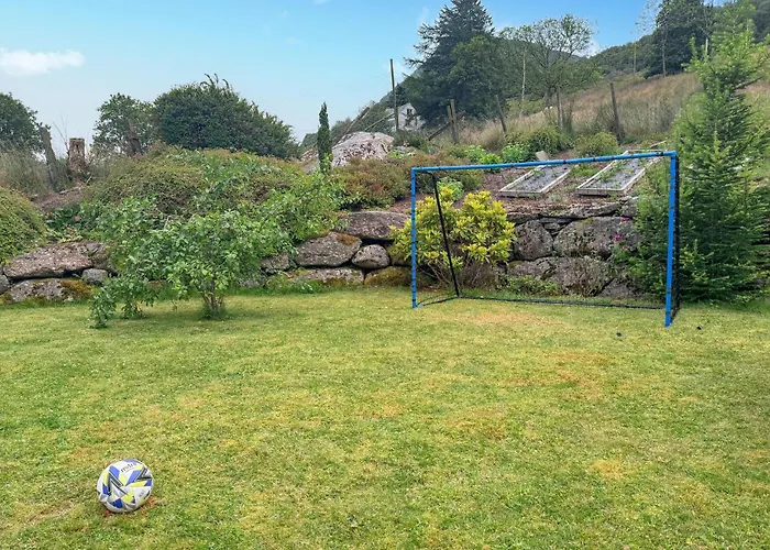 5 Bedroom Lovely In Olensvag